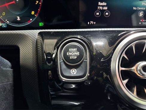 Used 2020 Mercedes-Benz CLA 250 4MATIC image 26