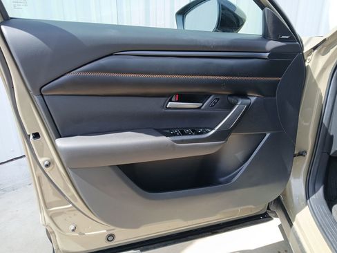 Certified 2025 MAZDA CX-50 AWD 2.5 Turbo w/ Premium Pkg image 11