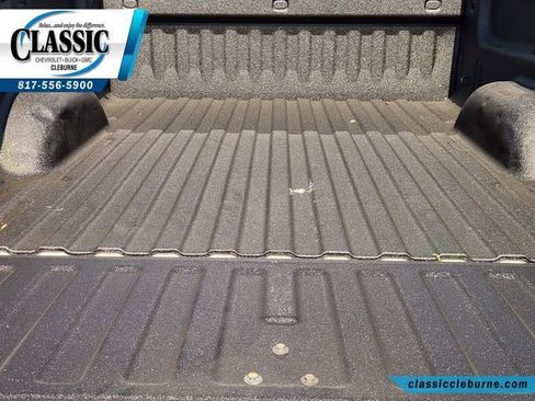 Used 2011 Chevrolet Silverado 2500 LT w/ Interior Plus Package image 30