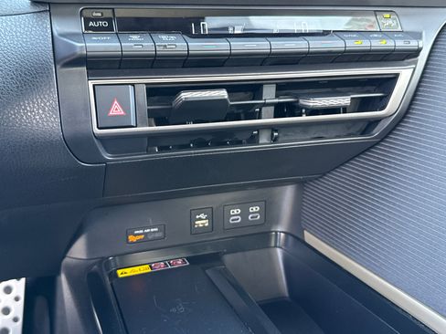 Certified 2025 Toyota Camry SE FWD image 29