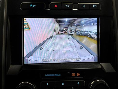 Used 2020 Ford F250 XLT w/ XLT Premium Package image 14