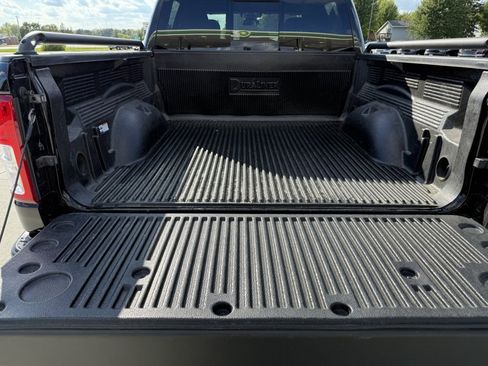 Used 2022 RAM 1500 Big Horn image 10