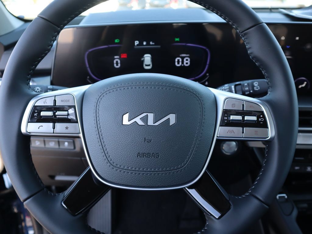 New 2025 Kia Telluride S FWD image 31