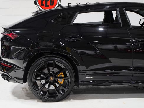 Used 2024 Lamborghini Urus S AWD/4WD image 22