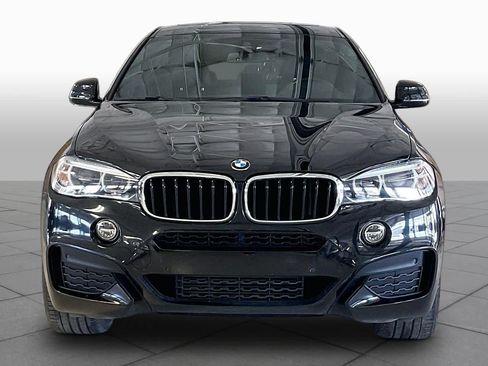 Used 2018 BMW X6 sDrive35i w/ M Sport Package RWD image 3