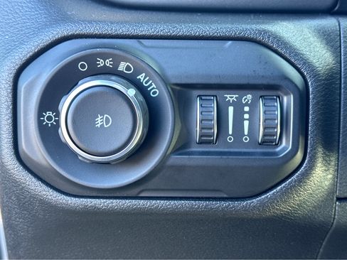 Certified 2021 Jeep Wrangler Unlimited Sport w/ Sun And Sound Package image 15