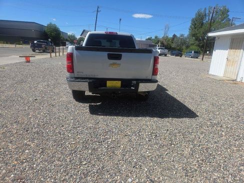 Used 2011 Chevrolet Silverado 1500 LT AWD/4WD image 4