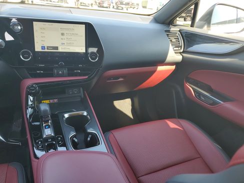 Used 2025 Lexus NX 350 AWD w/ Premium Package image 17