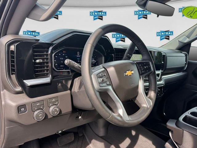 Used 2026 Chevrolet Silverado 1500 LT AWD/4WD image 17
