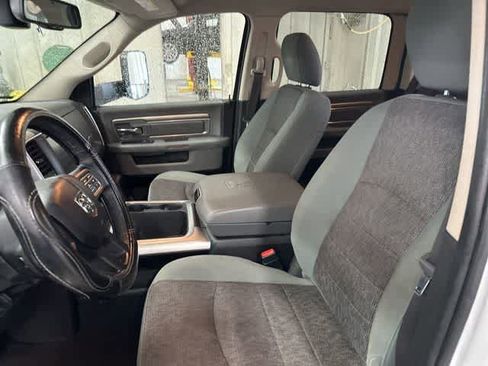 Used 2017 RAM 1500 Big Horn AWD/4WD image 4
