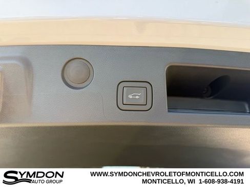 New 2026 Chevrolet Equinox RS w/ Convenience Package III image 12