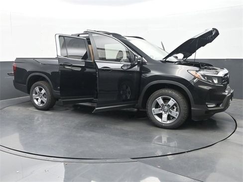 New 2025 Honda Ridgeline RTL image 35