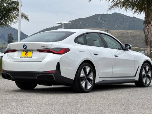 Used 2023 BMW i4 eDrive35 RWD image 3