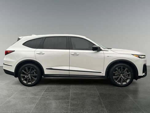 Used 2025 Acura MDX A-Spec image 8