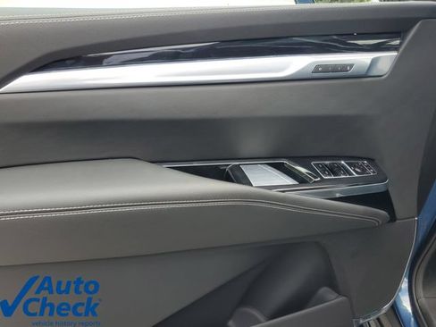 Certified 2026 Cadillac Escalade Sport w/ LPO, ONYX Package RWD image 24