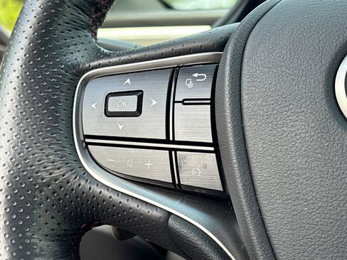 Used 2022 Lexus ES 300h F Sport w/ Accessory Package FWD image 12