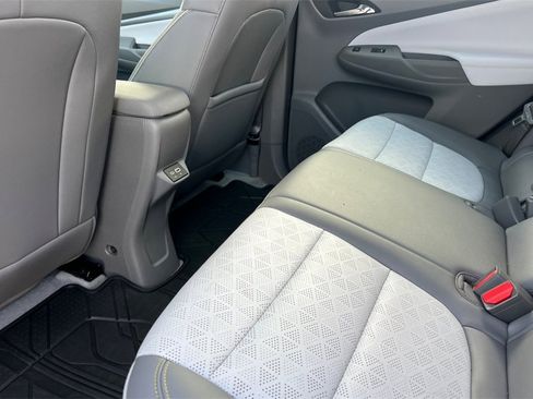 Used 2023 Chevrolet Bolt EUV Premier w/ Sun & Sound Package image 12