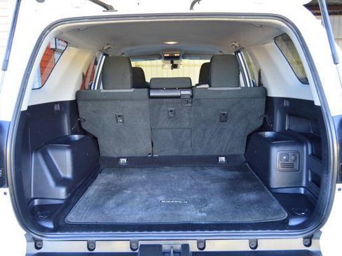 Used 2016 Toyota 4Runner 4WD image 34