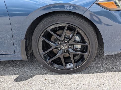 Used 2025 Honda Civic Sport Touring image 11