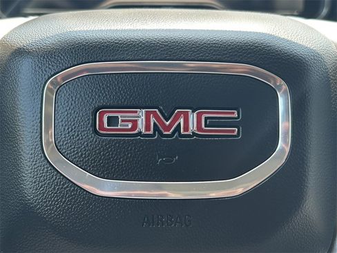 Used 2025 GMC Sierra 1500 Elevation w/ Elevation Premium Package image 32