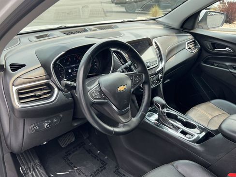 Used 2024 Chevrolet Equinox Premier AWD/4WD image 28