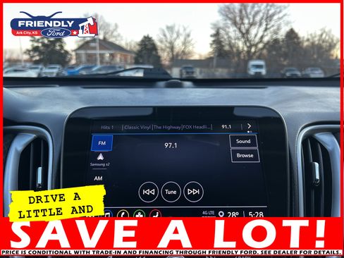 Used 2023 Chevrolet Malibu LT image 21