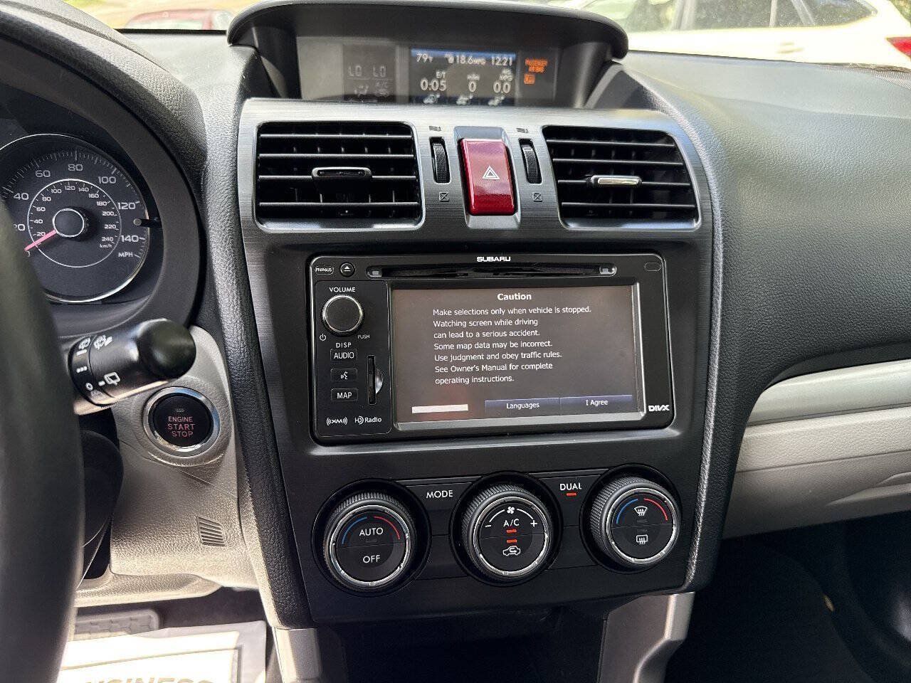 Used 2015 Subaru Forester 2.5i Touring w/ Eyesight & Navigation System AWD/4WD image 11