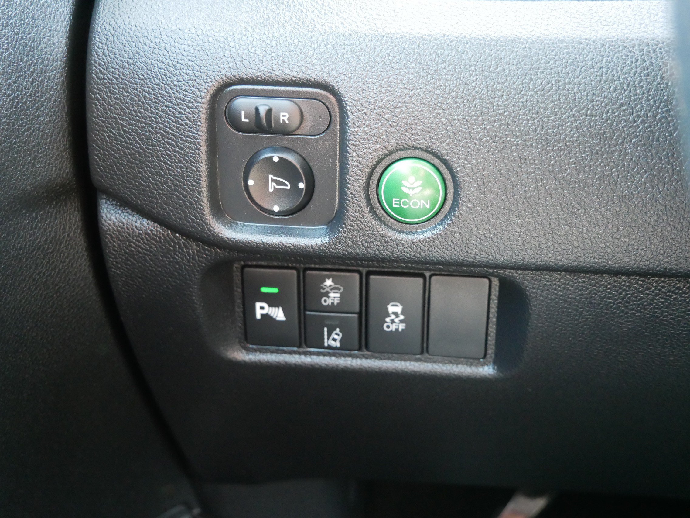 Used 2025 Honda Passport EX-L image 26