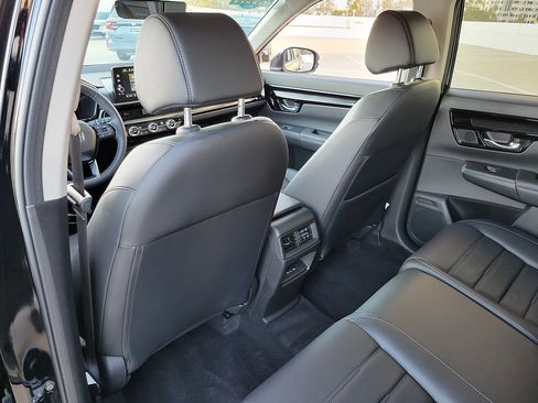 Used 2024 Honda CR-V EX-L image 12