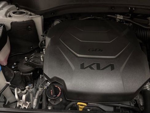 Certified 2022 Kia Telluride EX w/ EX Premium Package image 28