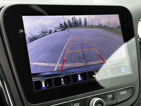 Used 2024 Chevrolet Equinox RS w/ RS Leather Package AWD/4WD image 22