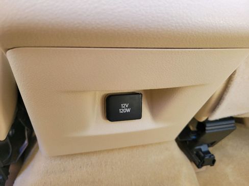 Used 2013 Lexus ES 350 w/ Luxury Pkg image 29