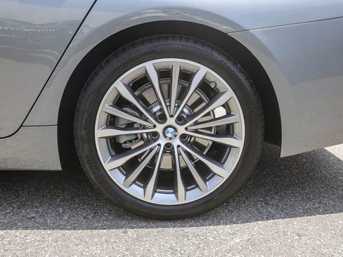 Certified 2023 BMW 530i w/ Convenience Package RWD image 8