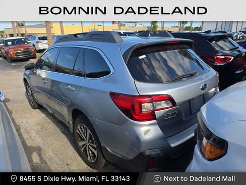 Used 2019 Subaru Outback 3.6R Limited image 3