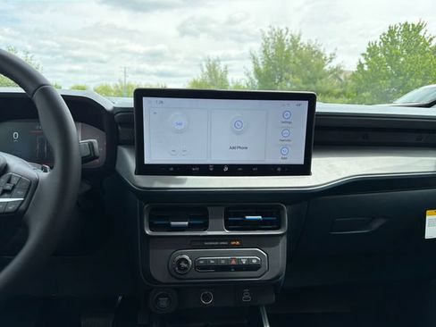 New 2026 Ford Maverick Lobo AWD/4WD image 18