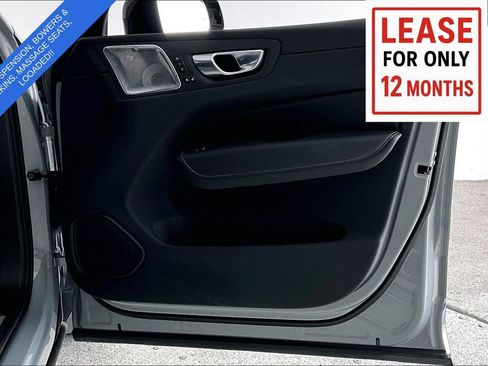 Used 2025 Volvo XC60 T8 Ultra w/ Protection Package Premier AWD/4WD image 24