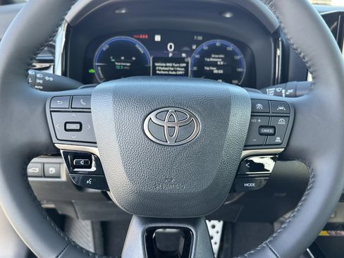 New 2026 Toyota Camry XSE FWD image 21