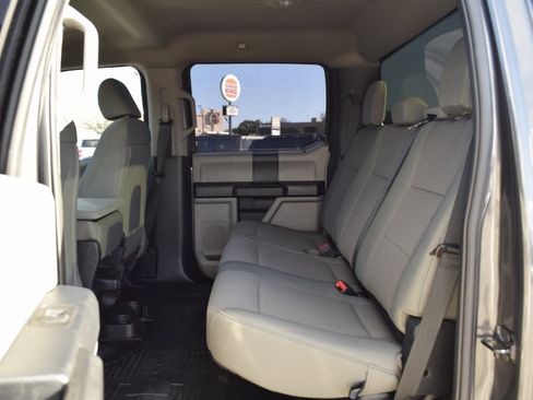 Used 2020 Ford F250 XL w/ STX Appearance Package image 20