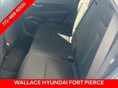Used 2024 Hyundai Tucson SEL FWD image 16