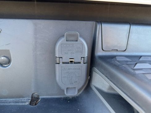 Used 2020 RAM 1500 Limited image 15