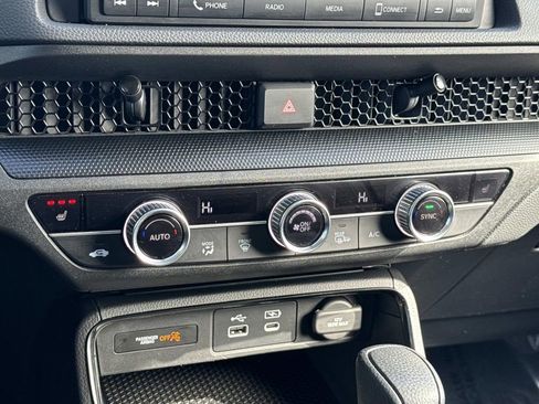 Certified 2023 Honda CR-V EX image 6