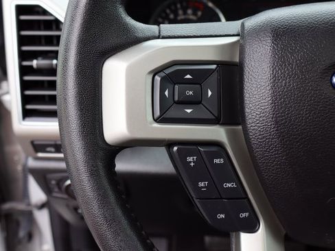 Used 2019 Ford F150 Lariat w/ Equipment Group 502A Luxury image 27