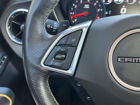 Used 2016 Chevrolet Camaro SS image 15
