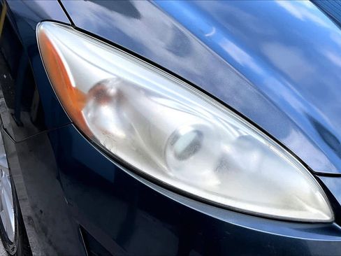 Used 2012 MAZDA MAZDA5 Sport image 26