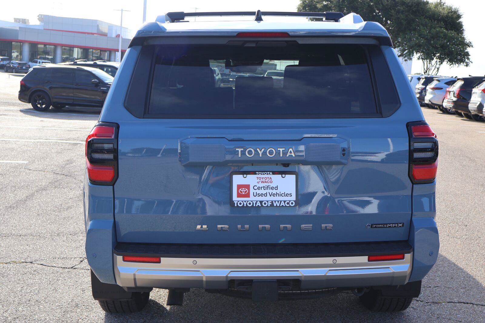Certified 2025 Toyota 4Runner Limited AWD/4WD image 4