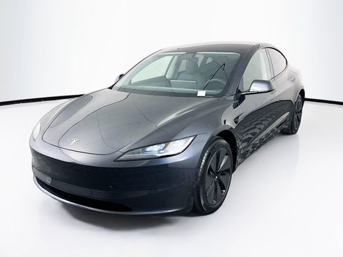 Used 2025 Tesla Model 3 Long Range RWD image 3