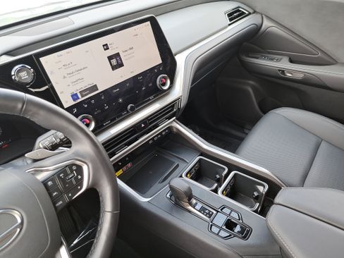 Used 2025 Lexus TX 350 AWD w/ Technology Package image 26