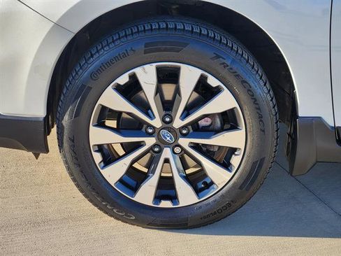 Used 2016 Subaru Outback 2.5i Limited image 7