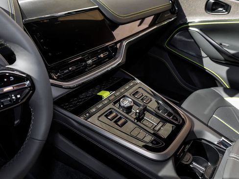 New 2026 Aston Martin DBX S image 10