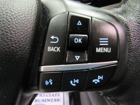 Used 2020 Ford Escape Titanium AWD/4WD image 35